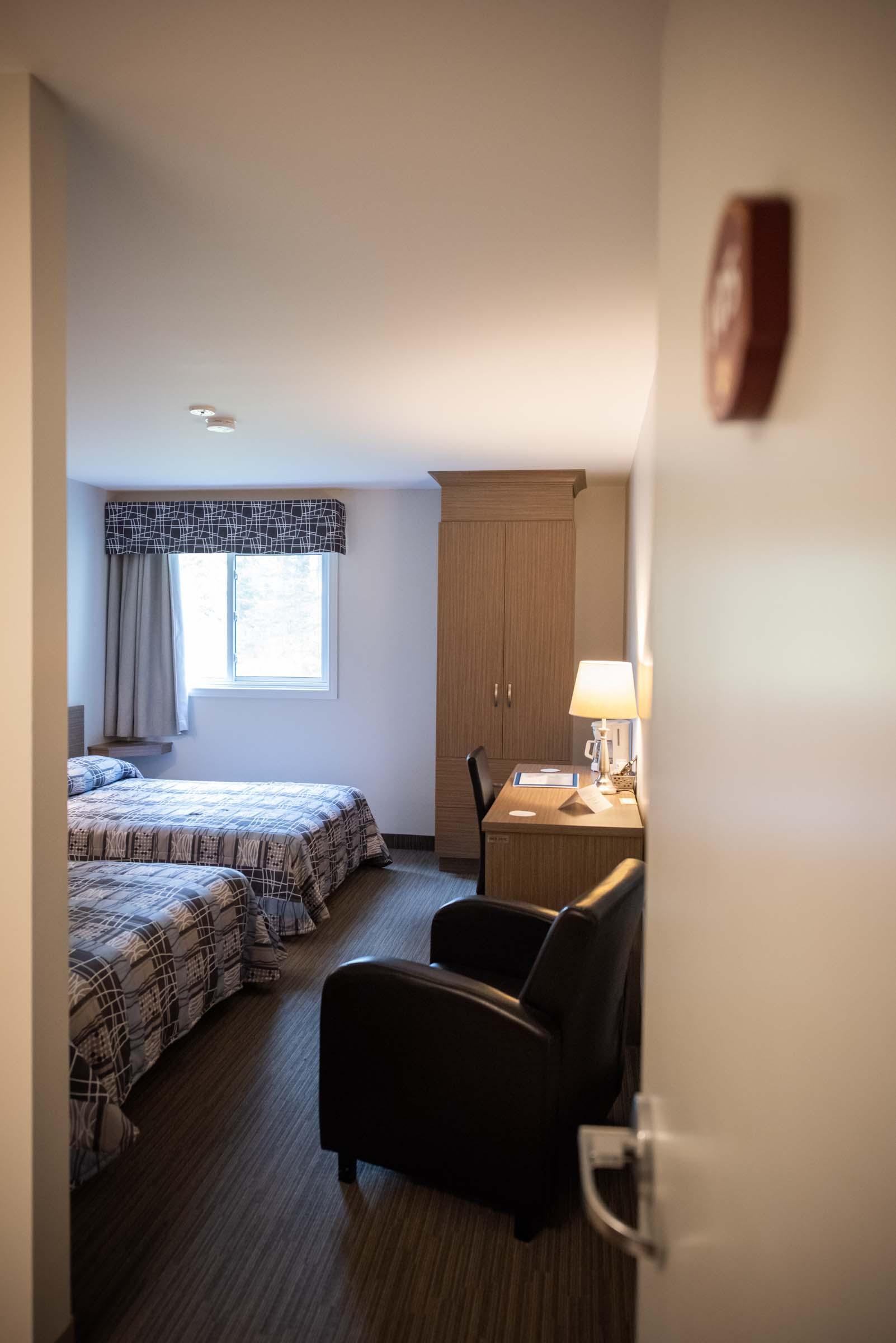 Ermitage Saint-Antoine Hotel Lac-Bouchette Exterior photo